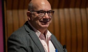 “La violencia es desgraciadamente, un factor en la comunicación en el país”: Claudio Lomnitz