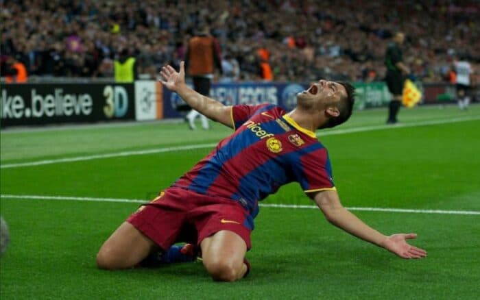 'Es difícil aceptar que pasas de ser viejo para el futbol a joven para la vida': David Villa | Video