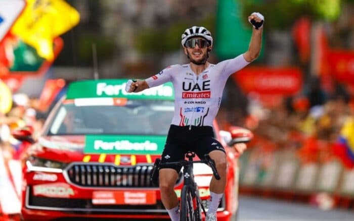 Giro de Italia 2026: Será Adam Yates líder del UAE ante ausencia de Tadej Pogacar e Isaac del Toro | Video