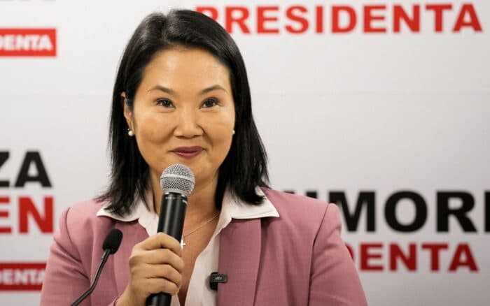 Keiko Fujimori espera ser proclamada como presidenta electa de Perú en los próximos días