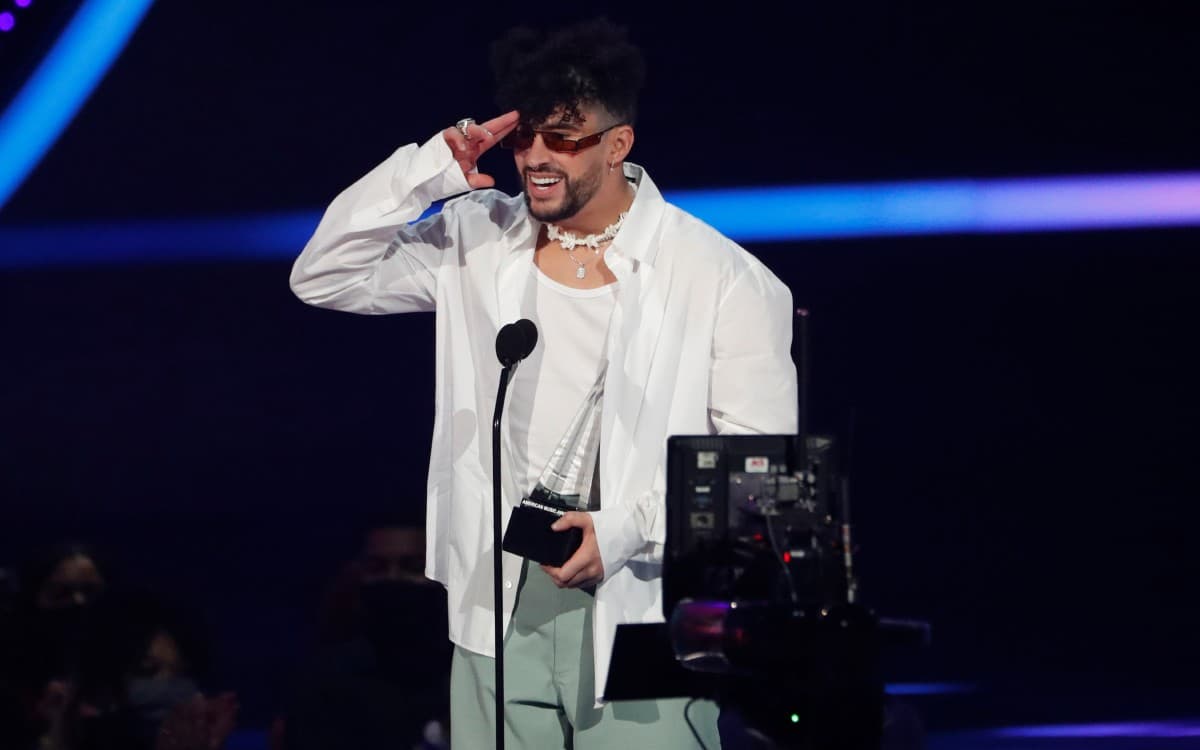 Bad Bunny, el artista más escuchado en Spotify por segundo año consecutivo | Video
