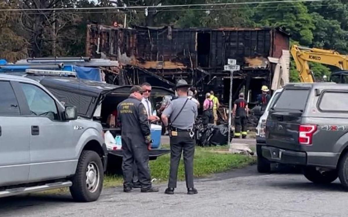 Tragedia en Pensilvania; al menos 10 muertos, incluidos tres niños, por un incendio en un casa