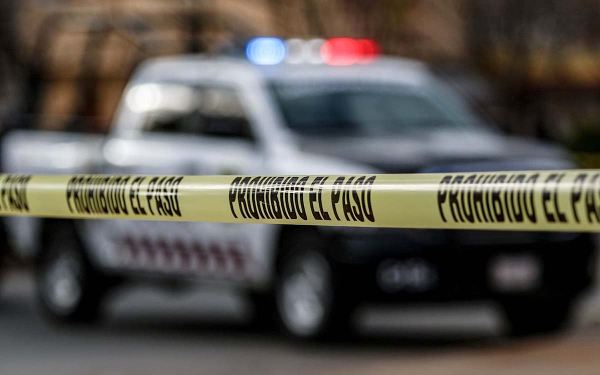 Abandonan 3 cuerpos desmembrados frente a supermercado en Acapulco