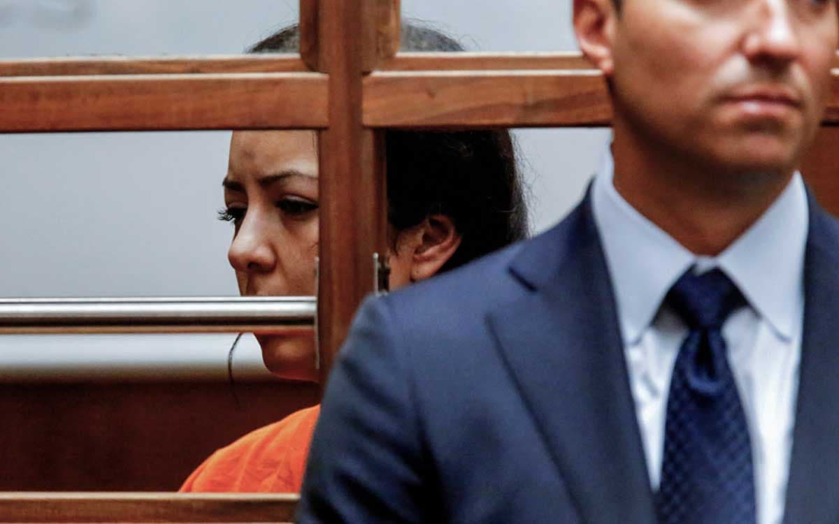 Liberan a exasistente del líder de La Luz del Mundo condenada por abuso sexual