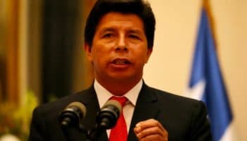 Expresidente de Perú exige salvoconducto para asilo de ex primera ministra en México