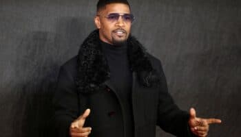Desmienten que Jamie Foxx esté en peligro; lleva semanas fuera del hospital