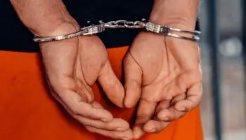 Cae en Coyoacán 'La Besucona' presunto líder criminal vinculado a homicidios en Iztapalapa