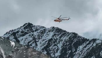 Identifican a mexicanos fallecidos al caer su helicóptero cerca del Everest