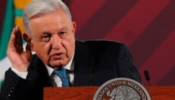 'No oigo', dice AMLO ante exigencia de Lagos de Moreno... y lanza chiste | Video