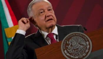 AMLO dice antes de viajar a Chile que Salvador Allende fue "asesinado"