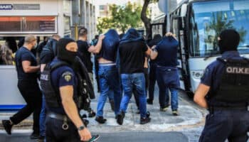 "Los aficionados violentos son el cáncer del futbol": Aleksander Ceferin | Video