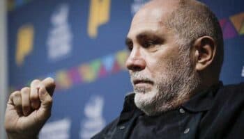 'A veces la gente prefiere la mentira para mantener la estabilidad social': Guillermo Arriaga