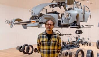 “En algún momento me sentí como un escritor que no había sido publicado en su propia lengua”: Damián Ortega |Video