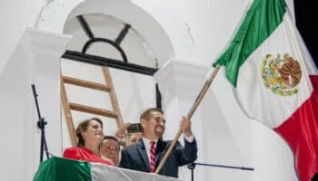 ¿Heroico o erótico? La polémica del Grito en Huatabampo, Sonora | Videos
