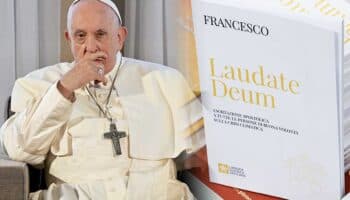 El mundo se desmorona y se acerca a un punto sin retorno: Papa Francisco