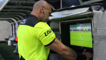 Liga MX: Árbitros explicarán sus decisiones del VAR en el sonido del estadio | Video