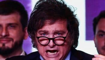 Justicia argentina suspende reformas laborales del megadecreto de Milei; gobierno apelará