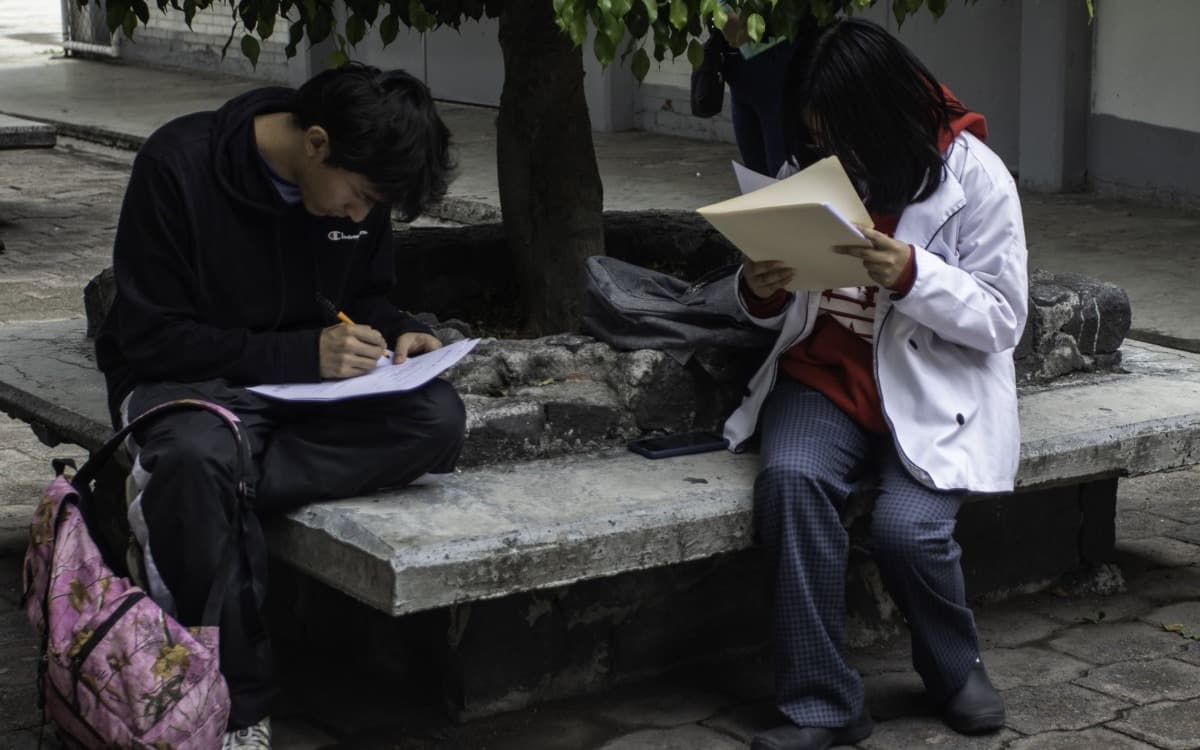 Clara Brugada propone eliminar examen Comipems para nivel medio superior