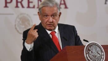 AMLO apoya la remoción de la fiscal de Guerrero
