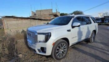 Investiga Fiscalía de Jalisco hallazgo de cinco cadáveres al interior de una camioneta