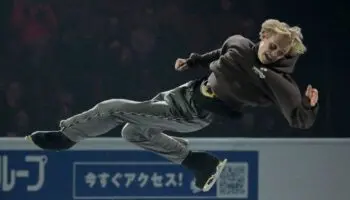 Malinin logra históricos seis saltos cuádruples para su primer título mundial de patinaje artístico