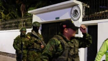 ¿Qué opinan las figuras políticas y exembajadores sobre la situación México-Ecuador?