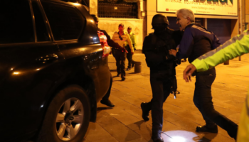 Regresan a México; Bárcena confirma que personal diplomático mexicano abandona Ecuador