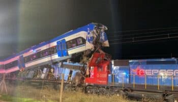 Al menos dos muertos tras un choque entre trenes en Chile | Video