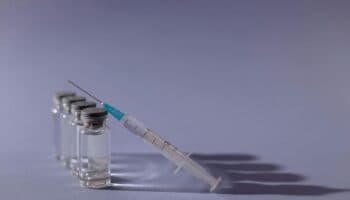 Cofepris recomienda suspender uso de medicamento para padecimientos cardiacos