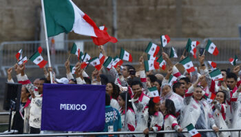 AMLO culpa a gobiernos anteriores del desempeño de México en París 2024