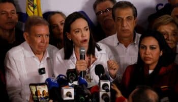 Machado dice temer por su vida y convoca a manifestación masiva en Venezuela