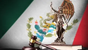 'Vienen reformas que, en conjunto, pueden seguir debilitando contrapesos': Gómez Fierro | Entérate