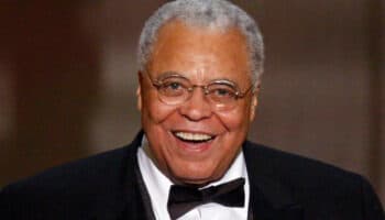 Murió el actor James Earl Jones, voz de Darth Vader