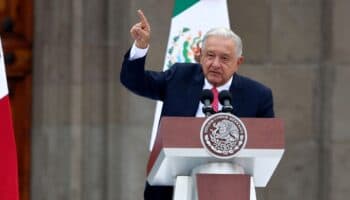 López Obrador afirma que en seis años de gobierno ‘revirtió la decadencia’ de México