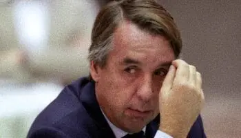 Emilio Azcárraga deja presidencia de Televisa en medio de investigación de sobornos a la FIFA