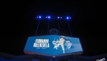 Lloran en Los Ángeles y México a Fernando Valenzuela (1960-2024) | Video
