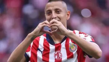 No es suficiente disculpa de ‘El Piojo’ tras arrojar petardo a periodistas: Paunovic