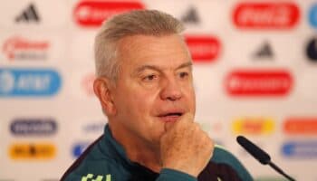 Federación de Futbol de Honduras rechaza gestos obscenos e insultos de Javier Aguirre