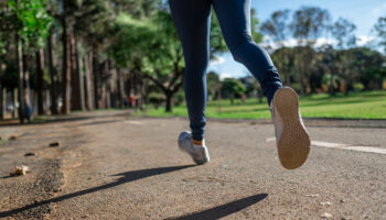 ¿Por qué el ejercicio hace que te sientas mejor? La ciencia responde