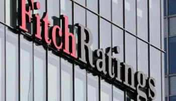 Fitch mantiene calificación de México en 'BBB-' y destaca política "prudente"
