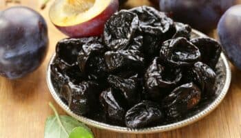 Ciruelas pasas: descubre sus propiedades y sus beneficios