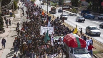 Miles de indígenas marchan en Chiapas para exigir justicia y seguridad