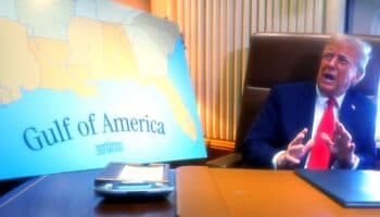 AP demanda a Trump tras veto por escribir Golfo de México