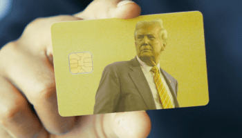 EE.UU. exigirá 100,000 dólares al año para la visa H1-B y anuncia nueva 'tarjeta dorada'