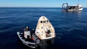 SpaceX logra éxito regreso a Tierra de dos astronautas que llevaban 9 meses en la EEI | Fotos y Video