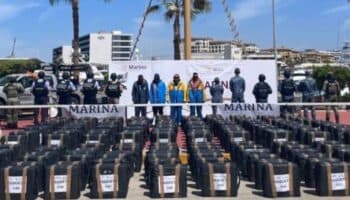 Marina asegura 900 millones de dosis de cocaína en B.C.S.
