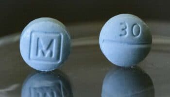 China afirma que el problema del fentanilo es responsabilidad de EU