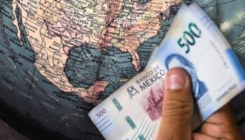 Peso, en su mejor momento desde noviembre; Bolsa Mexicana cierra a la baja