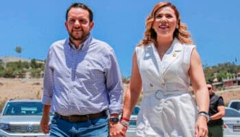 Retiro de visas a gobernadora de BC y su esposo se debe a investigación en curso en EU: Navarro