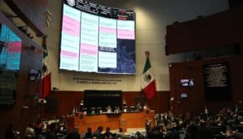 Morena y aliados aprueban sesión extraordinaria en Congreso de la Unión; oposición la rechaza